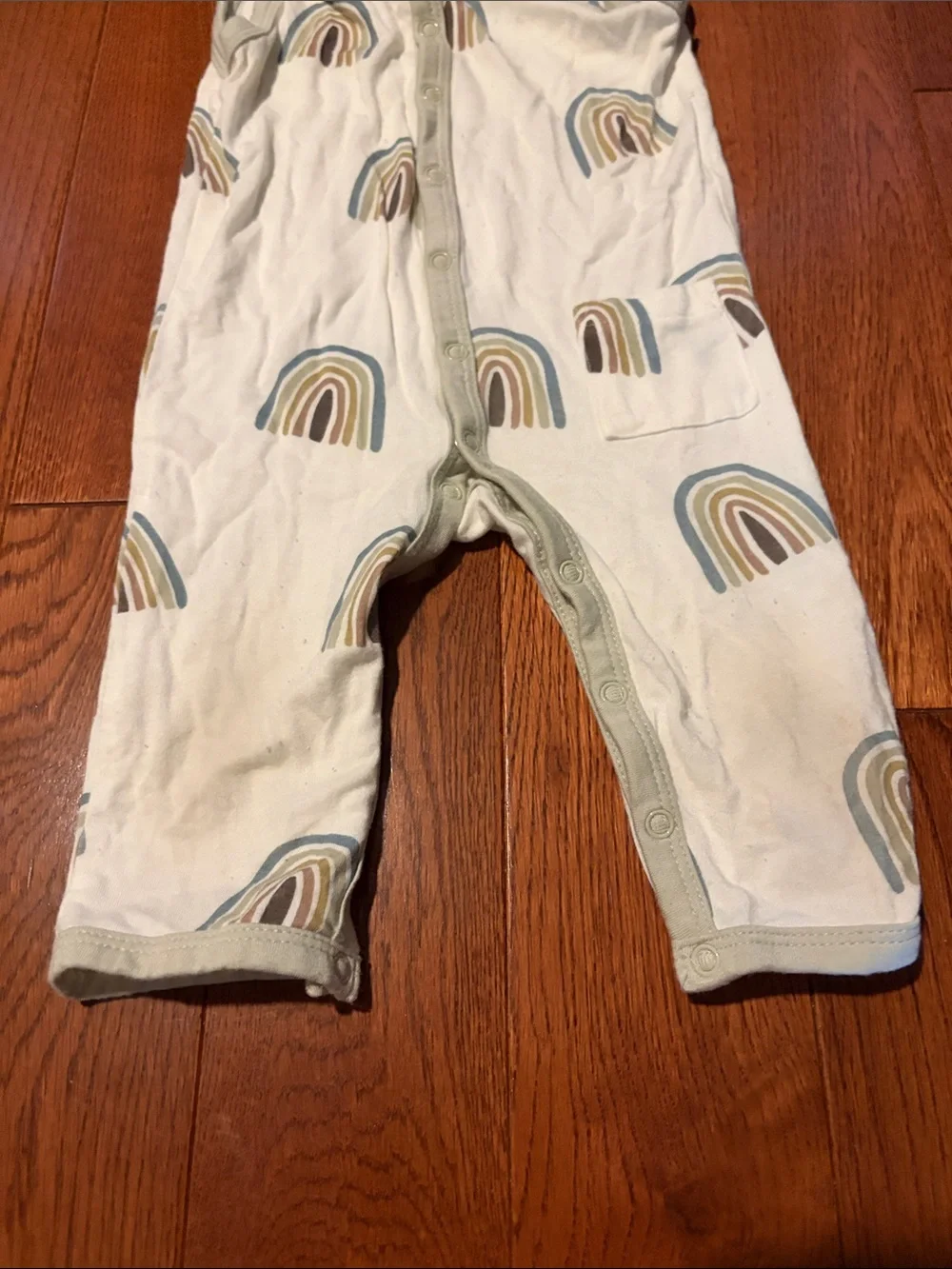 Kyte baby sleeveless snap romper, aloe rainbow, 3-6 months